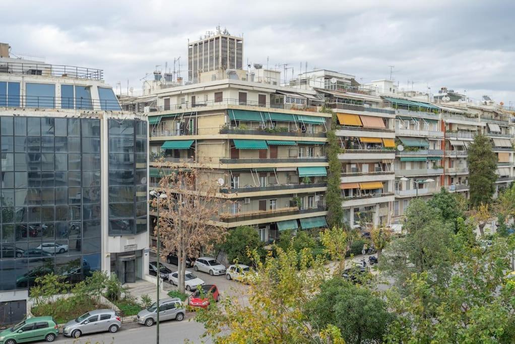 Modernised Athenian Apartment /W 2Br & 2Ba Buitenkant foto