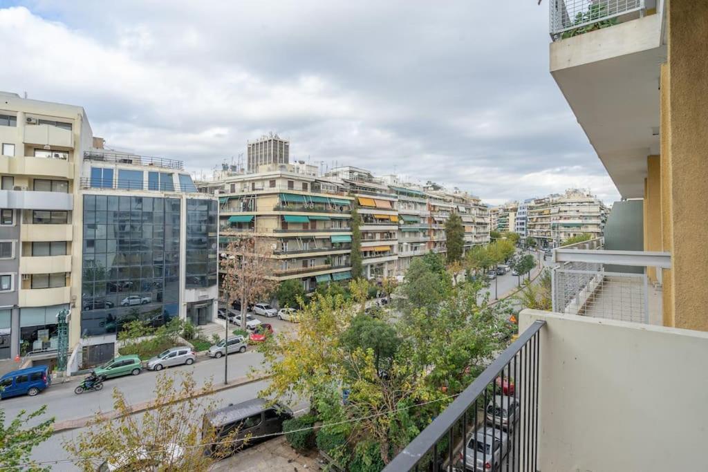 Modernised Athenian Apartment /W 2Br & 2Ba Buitenkant foto