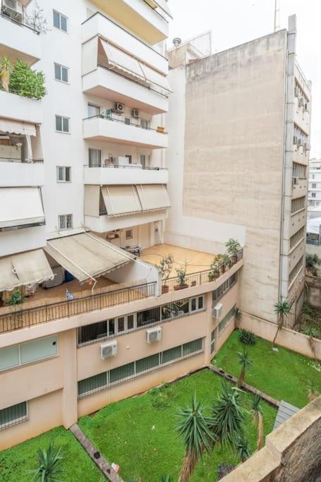 Modernised Athenian Apartment /W 2Br & 2Ba Buitenkant foto